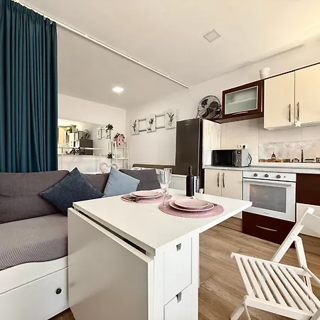Calterr - Loft Con Terraza Privada, Wifi, Recien Reformado *
